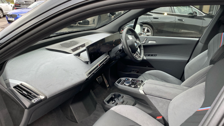 BMW iX 300kW xDrive45 M Sport 101kWh 5dr Auto [Pro Pack] Electric Estate